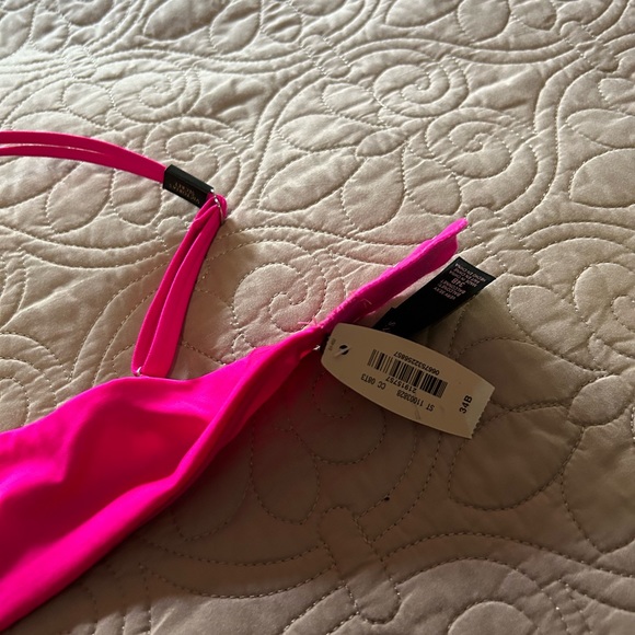 Victorias Secret Bra - Picture 3 of 3